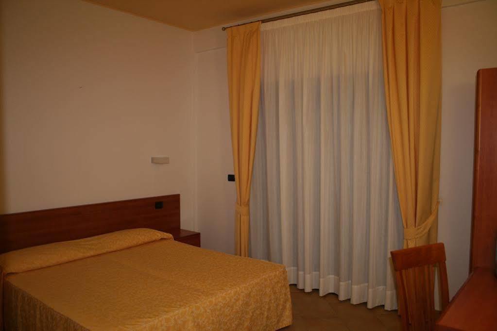 Bed And Breakfast Perla Del Sole Arenella  Exterior foto